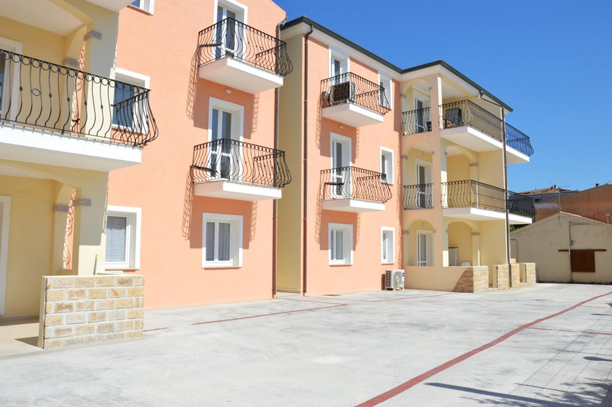 Апартаменты Affitti Moderni La Maddalena - Mada04 Экстерьер фото